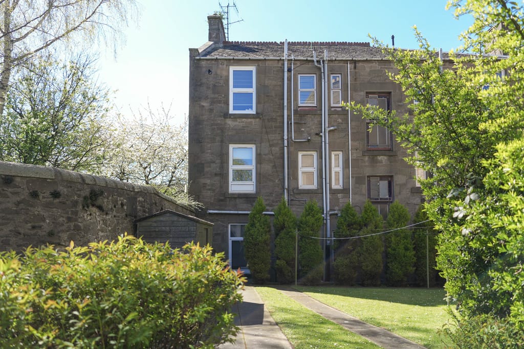 1/L  37, Dundee