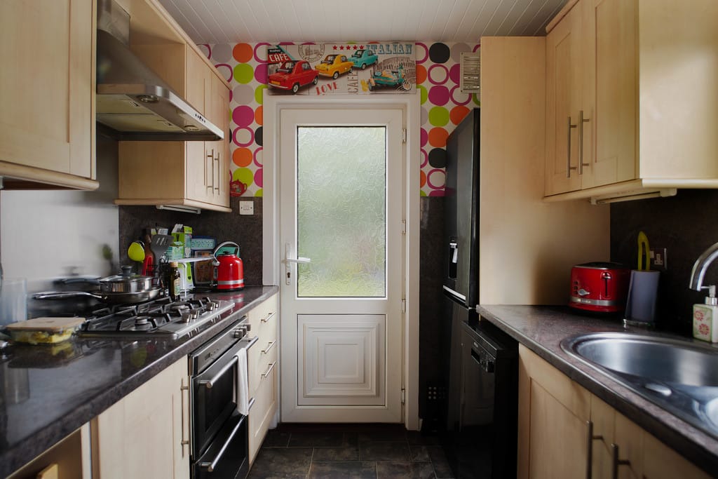 36, Dundee