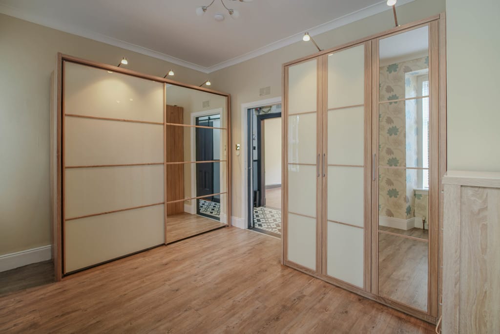 37 G/L, Dundee